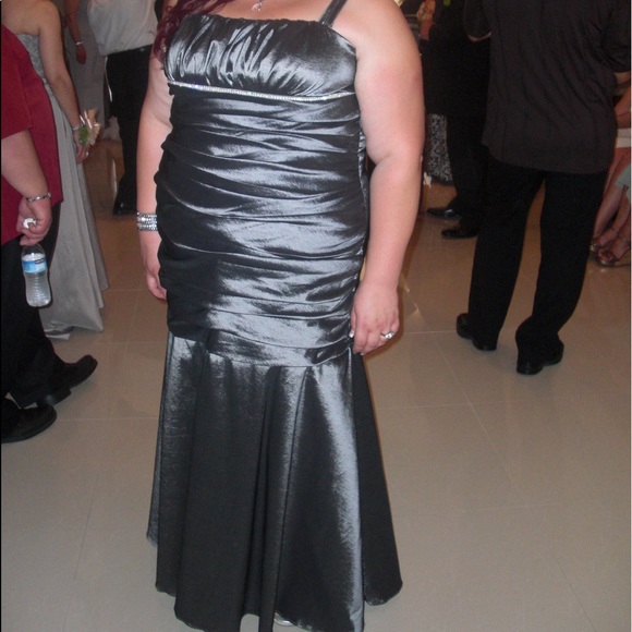 F.I.E.S.T.A Dresses & Skirts - Bridesmaid Dress